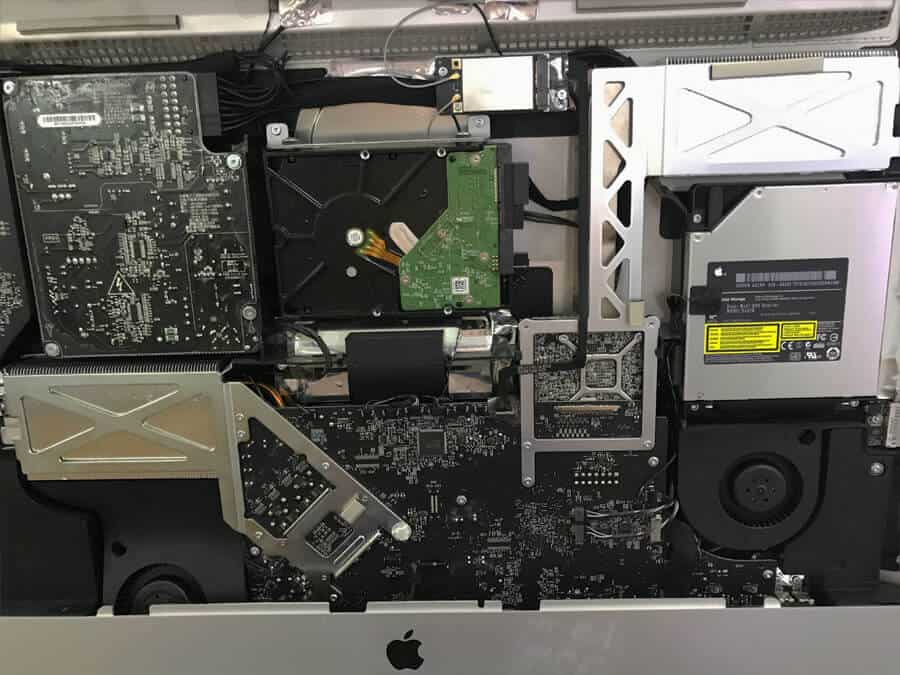 Clean out that dust in your Apple iMac