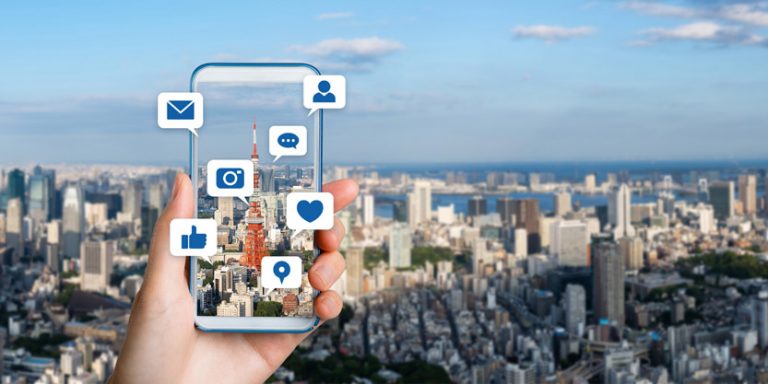 Read more about the article How to Increase Engagement and Build Relationships with Social Media