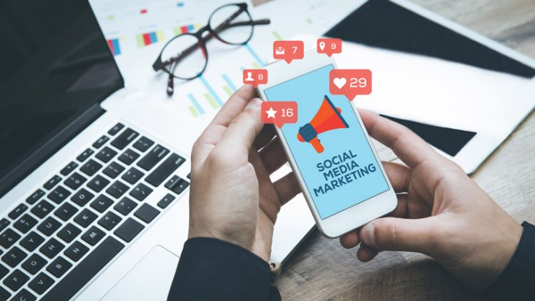 Read more about the article 7 Social Media Marketing Tips from the Pros