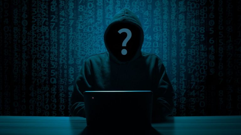 Read more about the article How to Tell if Your Computer Is Being Monitored?