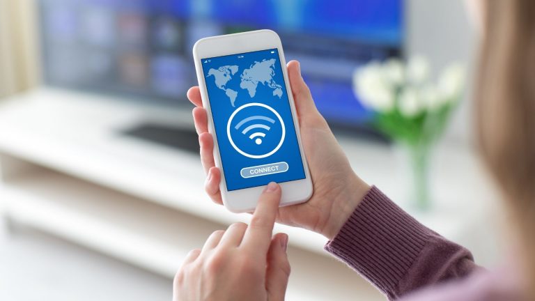 Read more about the article WiFi 6 Explained: The Tech Behind the New WiFi Standard