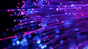 Read more about the article 5 Reasons Why IT Professionals Choose Fiber Optic Cables Instead of Copper