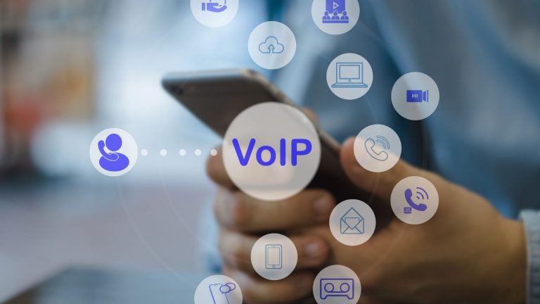 Read more about the article 7 Ways to Get Your Business VoIP Ready for Hybrid Work