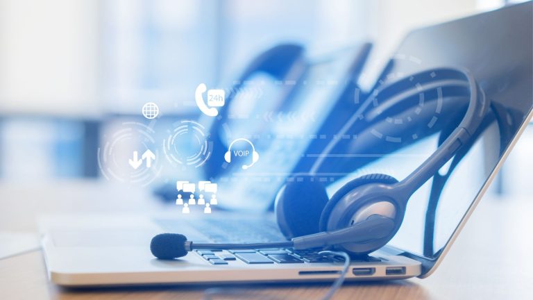Read more about the article 5 Ways to Quickly Enhance Business Communication with VoIP